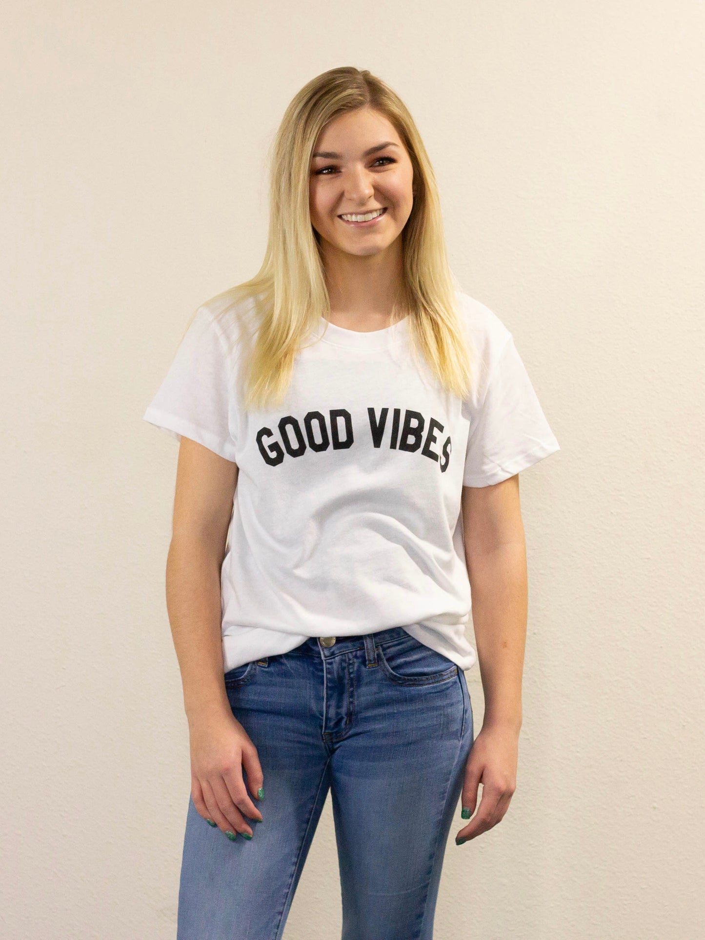 good vibes tee