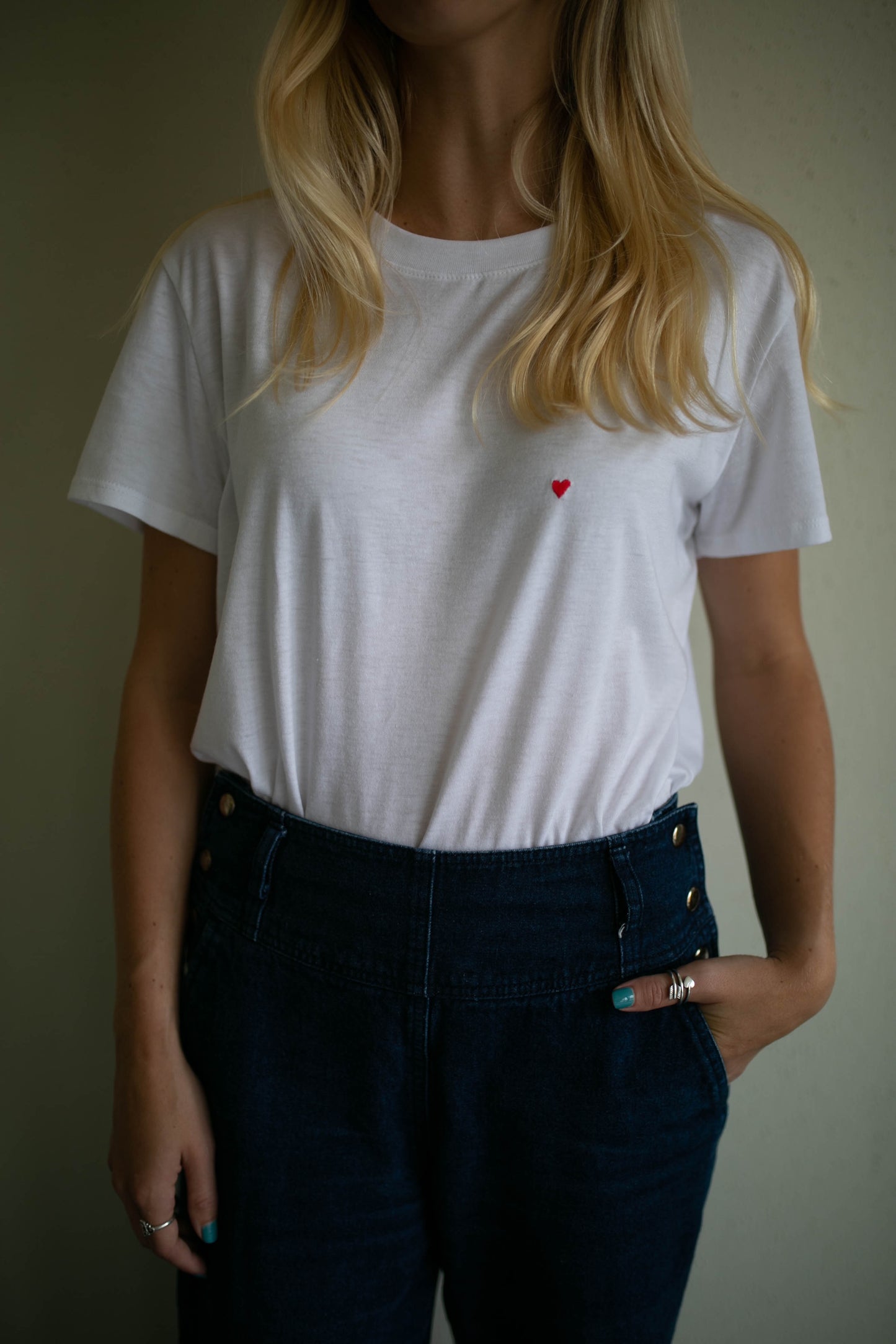 heart emblem tee